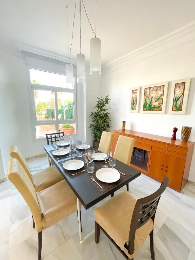 Modern Three-Level Apartment Near The Sea Benalmádena Exteriör bild