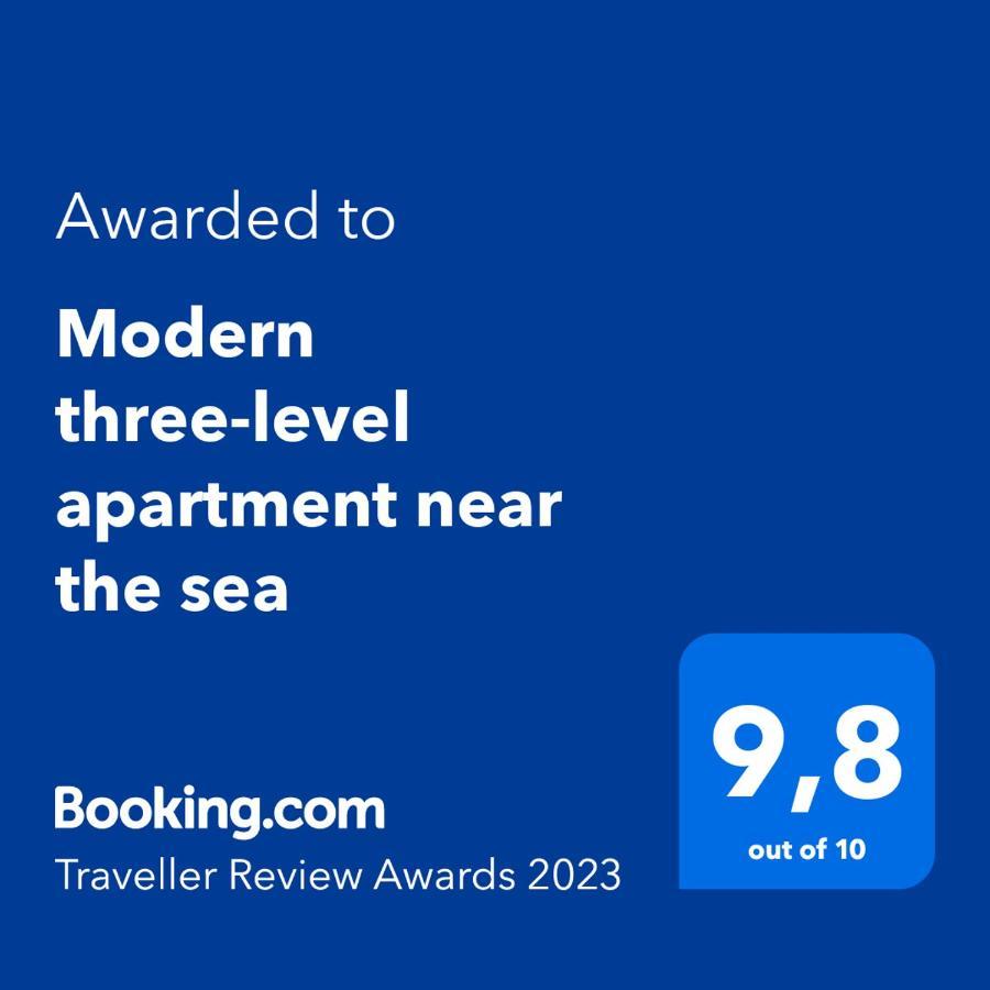 Modern Three-Level Apartment Near The Sea Benalmádena Exteriör bild